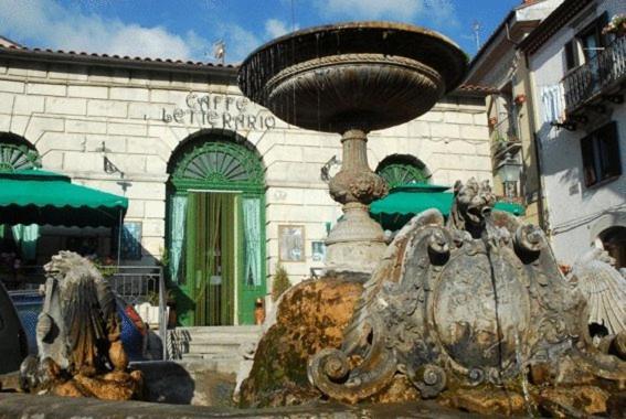 Borgo San Pietro Bed and Breakfast Agnone Eksteriør billede