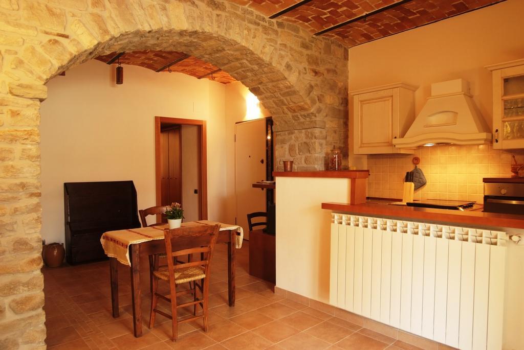 Borgo San Pietro Bed and Breakfast Agnone Eksteriør billede
