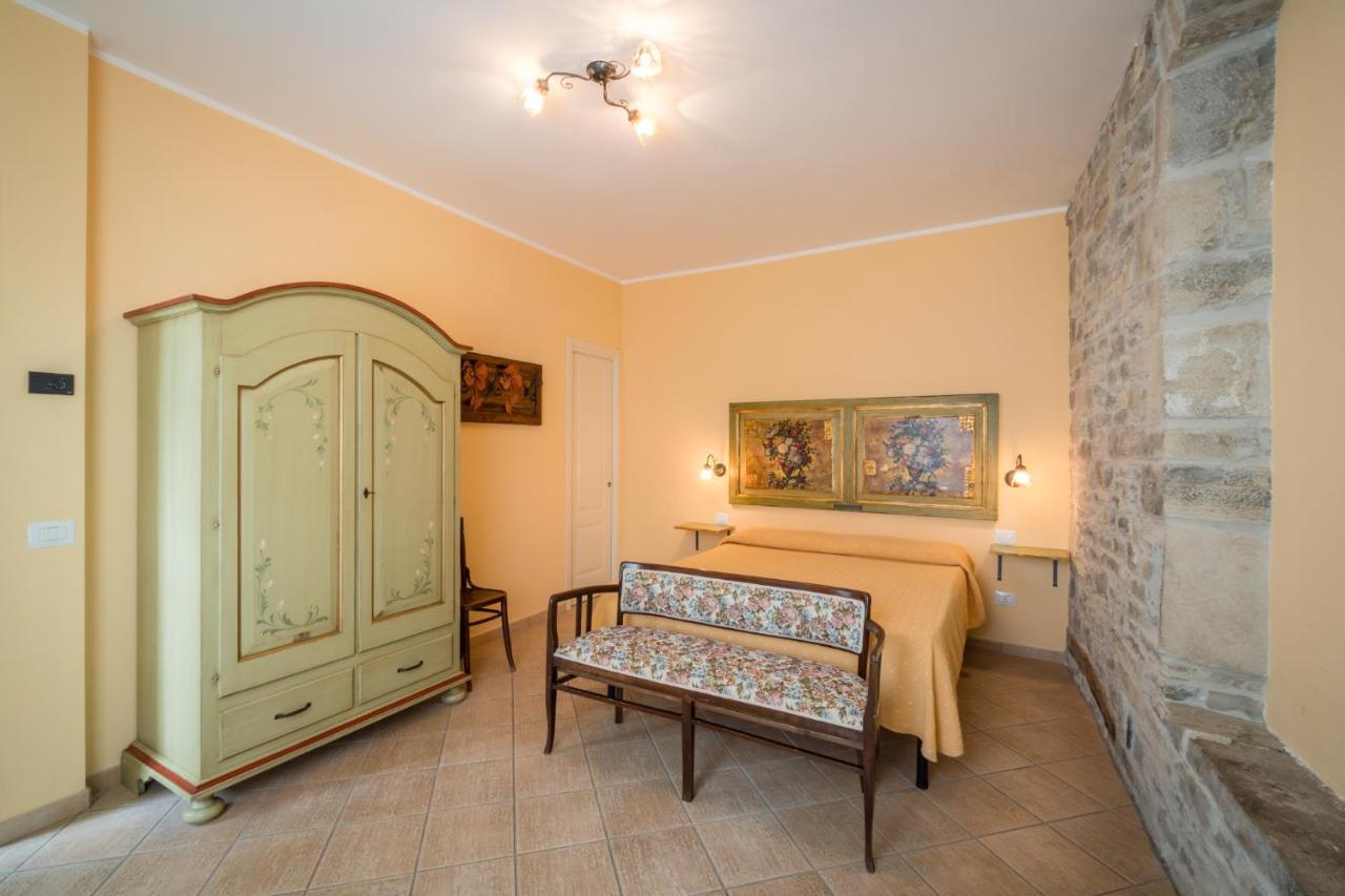 Borgo San Pietro Bed and Breakfast Agnone Eksteriør billede